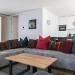 Bellevue - Incl Summercard Apartment *