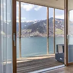 Bellevue - Incl Summercard Apartment *
