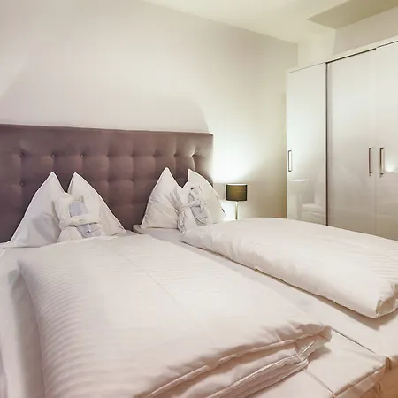 Bellevue דירה צל-אם-זי